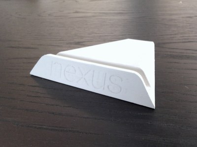 Nexus 7 平板的基座