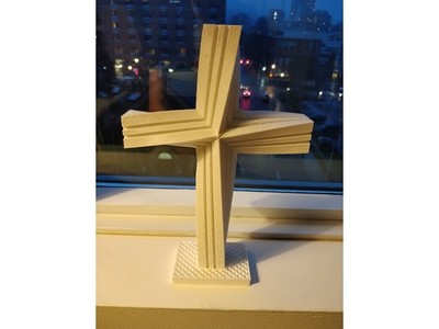 扭曲的十字架