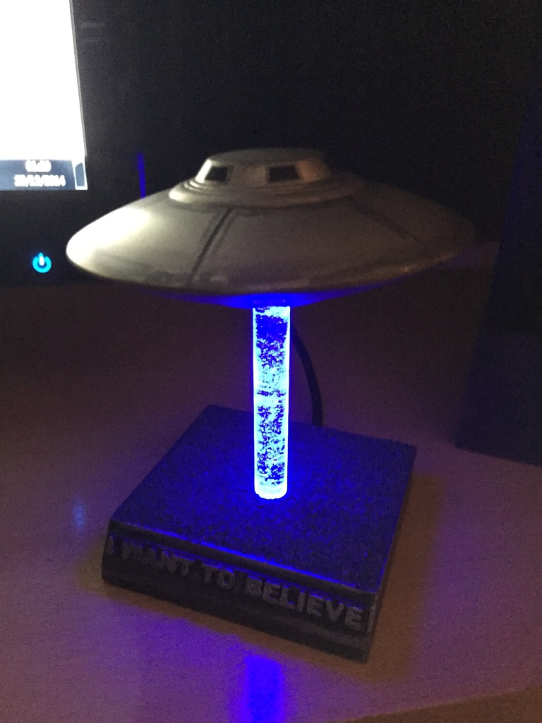 LED UFO桌面显示灯